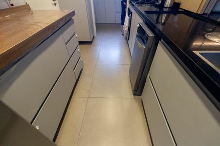 Apartamento para alugar com 110m², 2 quartos e 2 vagas Apartamento para alugar com 110m², 2 quartos e 2 vagasCozinha