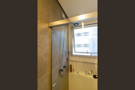 Apartamento para alugar com 110m², 2 quartos e 2 vagas Apartamento para alugar com 110m², 2 quartos e 2 vagasBanheiro da Suíte