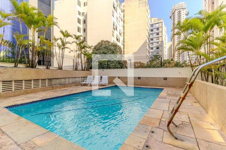Apartamento para alugar com 110m², 2 quartos e 2 vagas Apartamento para alugar com 110m², 2 quartos e 2 vagasÁrea comum - Piscina