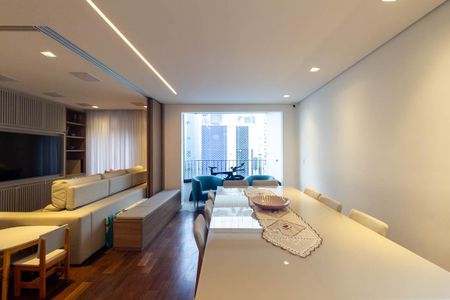 Sala de apartamento à venda com 2 quartos, 110m² em Santa Cecilia, São Paulo