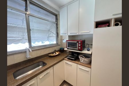 Apartamento à venda com 179m², 4 quartos e 3 vagasCozinha 
