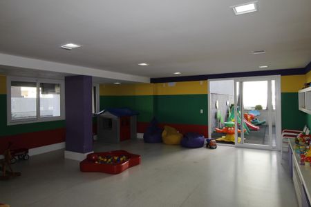 Apartamento à venda com 86m², 3 quartos e 2 vagasÁrea comum - Brinquedoteca