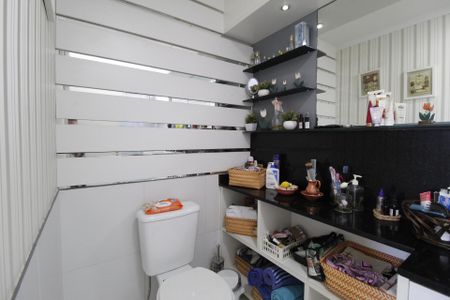 Apartamento à venda com 86m², 3 quartos e 2 vagasBanheiro da Suíte 