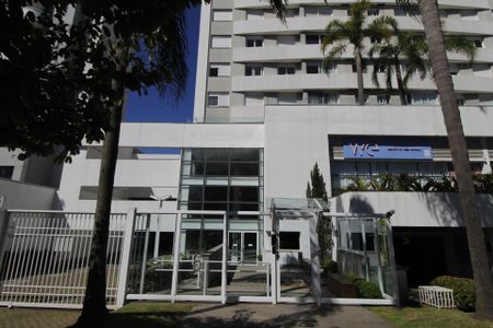 Apartamento à venda com 86m², 3 quartos e 2 vagasFachada