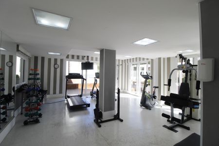 Apartamento à venda com 86m², 3 quartos e 2 vagasÁrea comum - Academia