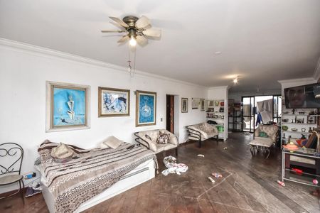 Apartamento à venda com 273m², 4 quartos e 4 vagasSala