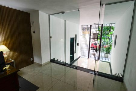 Apartamento à venda com 179m², 4 quartos e 1 vagaHall