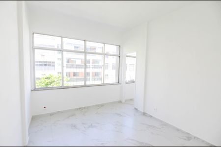 Apartamento à venda com 179m², 4 quartos e 1 vagaQuarto 2