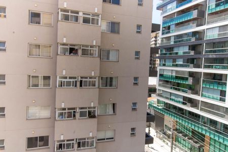 Apartamento à venda com 75m², 2 quartos e 2 vagas Apartamento à venda com 75m², 2 quartos e 2 vagasVista da Suíte
