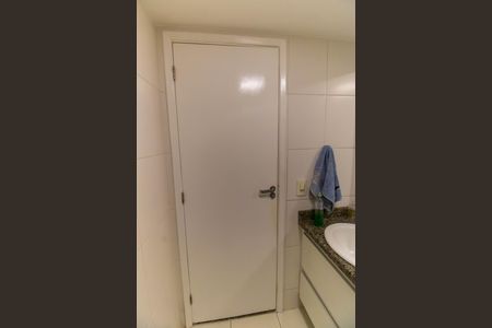 Apartamento à venda com 75m², 2 quartos e 2 vagas Apartamento à venda com 75m², 2 quartos e 2 vagasBanheiro Social