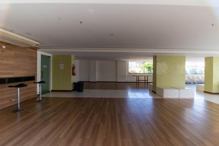 Apartamento à venda com 75m², 2 quartos e 2 vagas Apartamento à venda com 75m², 2 quartos e 2 vagasÁrea comum