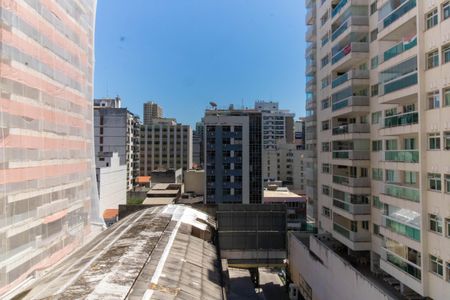 Vista da Sala de apartamento à venda com 2 quartos, 75m² em Icaraí, Niterói