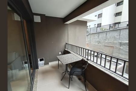 Studio à venda com 34m², 1 quarto e sem vagaVaranda