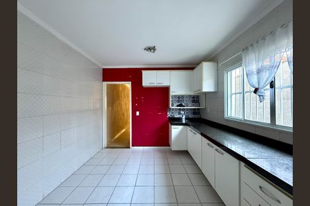 Casa para alugar com 145m², 3 quartos e 2 vagasCozinha