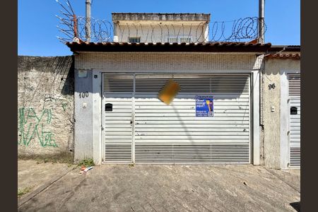 Casa para alugar com 145m², 3 quartos e 2 vagasFachada