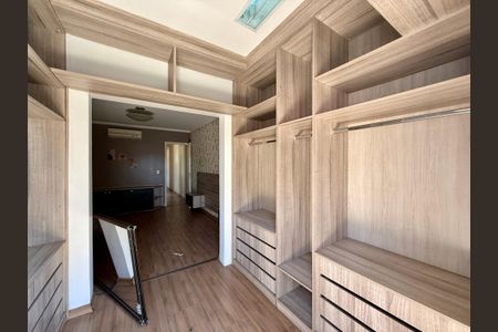 Casa para alugar com 145m², 3 quartos e 2 vagasCloset Suíte
