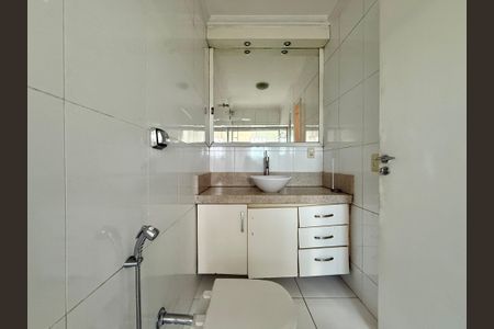 Casa para alugar com 145m², 3 quartos e 2 vagasBanheiro Suíte