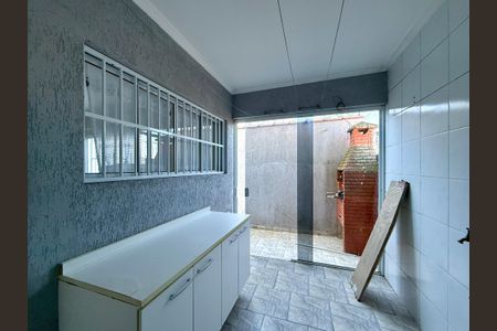 Casa para alugar com 145m², 3 quartos e 2 vagasÁrea de Serviço