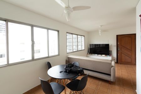 Apartamento à venda com 58m², 1 quarto e sem vagaSala
