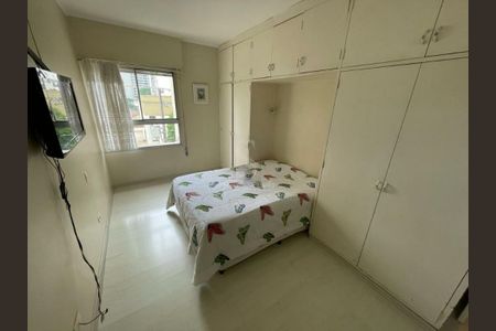 Apartamento à venda com 3 quartos, 131m² em Jardim das Acacias, São Paulo
