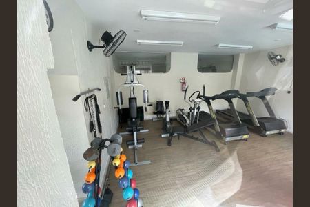 Apartamento à venda com 3 quartos, 131m² em Jardim das Acacias, São Paulo