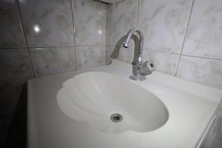 Apartamento para alugar com 77m², 2 quartos e 2 vagas Apartamento para alugar com 77m², 2 quartos e 2 vagasBanheiro