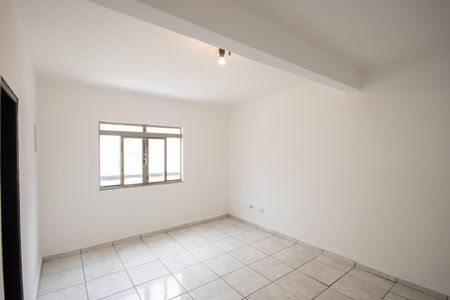 Sala/Quarto de casa para alugar com 2 quartos, 40m² em Vila Medeiros, São Paulo