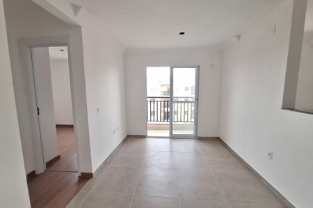 Sala de apartamento para alugar com 2 quartos, 45m² em Chácaras Rio-petrópolis, Duque de Caxias