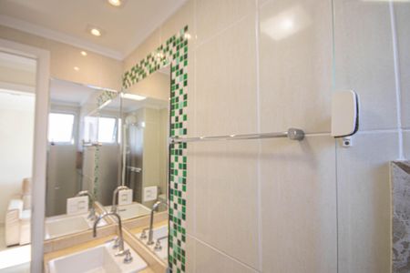 Apartamento à venda com 51m², 2 quartos e 2 vagas Apartamento à venda com 51m², 2 quartos e 2 vagasBanheiro