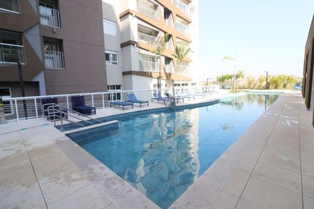Apartamento à venda com 77m², 3 quartos e 2 vagasÁrea comum - Piscina