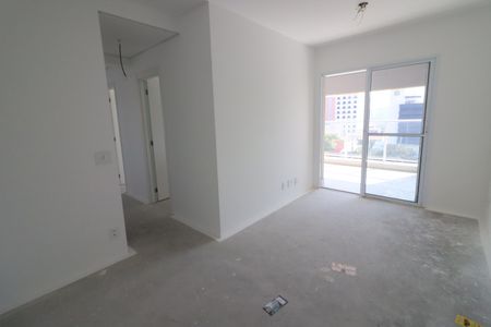 Sala de apartamento à venda com 3 quartos, 77m² em Vila Osasco, Osasco
