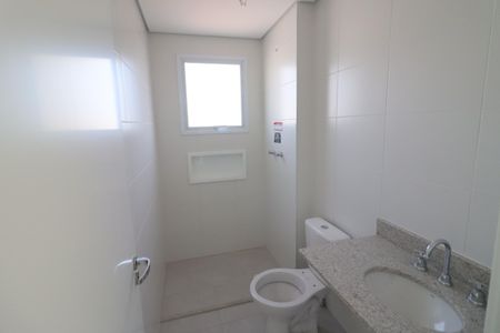 Apartamento à venda com 77m², 3 quartos e 2 vagasBanheiro 