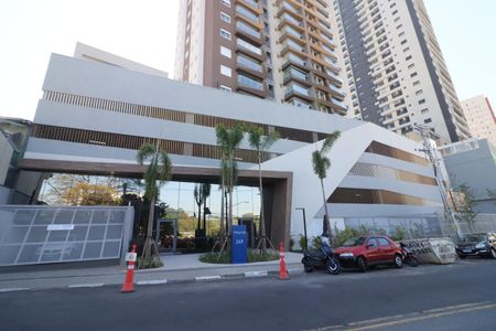 Apartamento à venda com 77m², 3 quartos e 2 vagasFachada