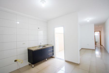 Apartamento à venda com 45m², 2 quartos e 1 vaga Apartamento à venda com 45m², 2 quartos e 1 vagaCozinha