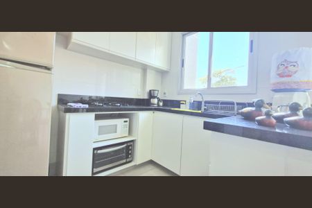 Apartamento à venda com 60m², 2 quartos e 1 vagaCozinha 