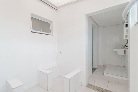 Apartamento para alugar com 134m², 2 quartos e sem vaga Apartamento para alugar com 134m², 2 quartos e sem vagaÁrea de Serviço