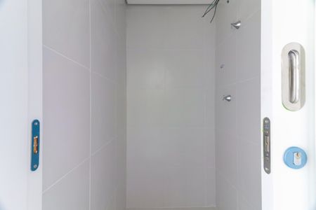 Studio para alugar com 32m², 1 quarto e sem vaga Studio para alugar com 32m², 1 quarto e sem vagaBanheiro