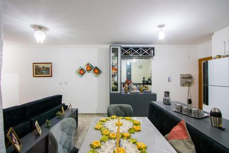 Apartamento à venda com 92m², 2 quartos e 1 vaga Apartamento à venda com 92m², 2 quartos e 1 vagaSala/Cozinha