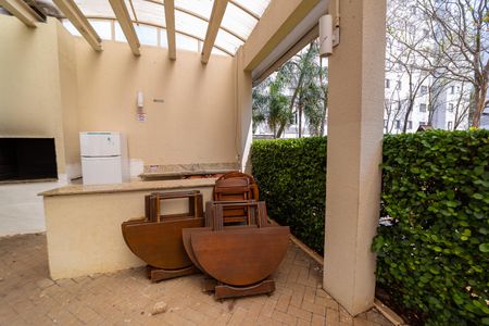 Apartamento à venda com 46m², 2 quartos e 1 vaga Apartamento à venda com 46m², 2 quartos e 1 vagaÁrea comum - Churrasqueira