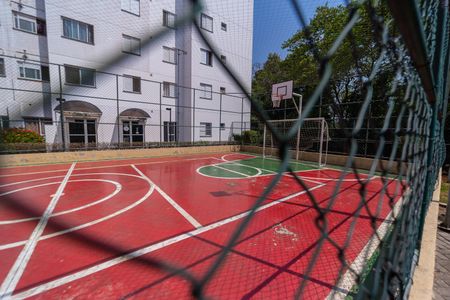 Apartamento à venda com 46m², 2 quartos e 1 vaga Apartamento à venda com 46m², 2 quartos e 1 vagaQuadra