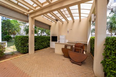 Apartamento à venda com 46m², 2 quartos e 1 vaga Apartamento à venda com 46m², 2 quartos e 1 vagaÁrea comum - Churrasqueira