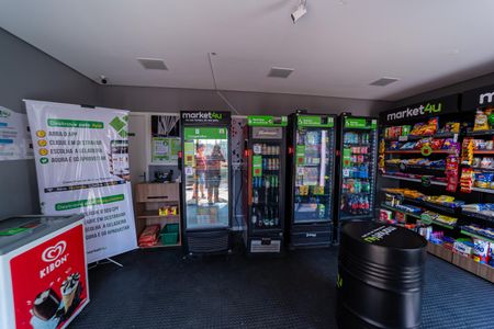 Apartamento à venda com 46m², 2 quartos e 1 vaga Apartamento à venda com 46m², 2 quartos e 1 vagaMini Mercado