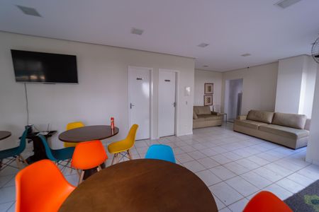 Apartamento à venda com 46m², 2 quartos e 1 vaga Apartamento à venda com 46m², 2 quartos e 1 vagaÁrea comum - Salão de festas
