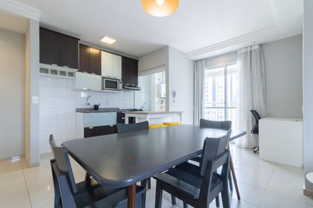 Apartamento à venda com 61m², 1 quarto e 1 vaga Apartamento à venda com 61m², 1 quarto e 1 vagaSala de Jantar