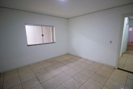 Casa de Condomínio para alugar com 2 quartos, 180m² em Conjunto C, Brasília