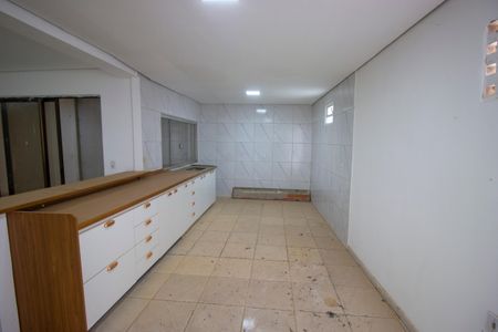 Casa de Condomínio para alugar com 2 quartos, 180m² em Conjunto C, Brasília