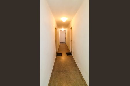 Apartamento à venda com 43m², 1 quarto e 1 vaga Apartamento à venda com 43m², 1 quarto e 1 vagaCorredor