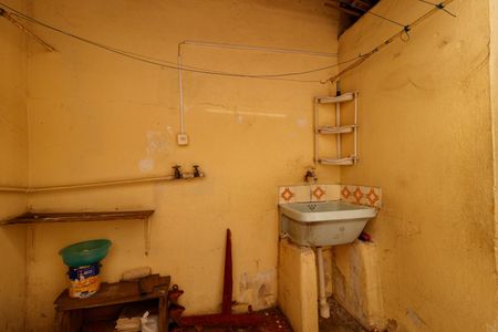 Casa à venda com 73m², 2 quartos e 1 vaga Casa à venda com 73m², 2 quartos e 1 vagaÁrea de Serviço e Quintal