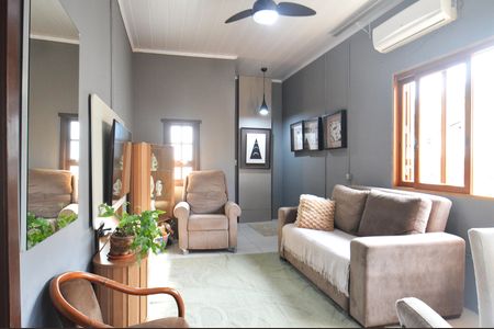 Sala de casa para alugar com 2 quartos, 100m² em Sarandi, Porto Alegre
