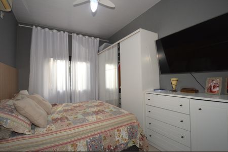 Casa à venda com 100m², 2 quartos e 4 vagasSuíte